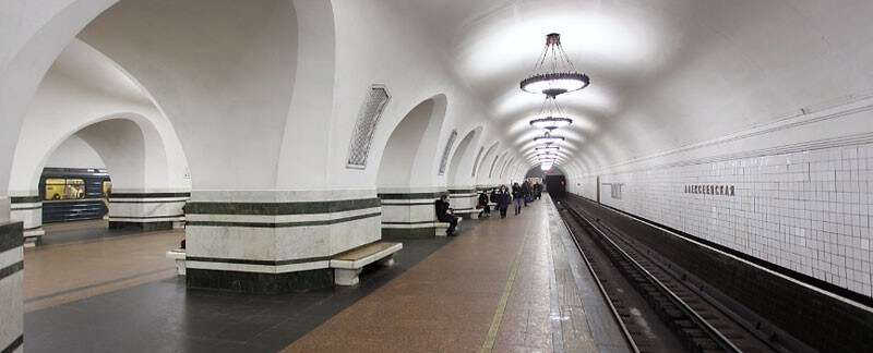 метро Алексеевская